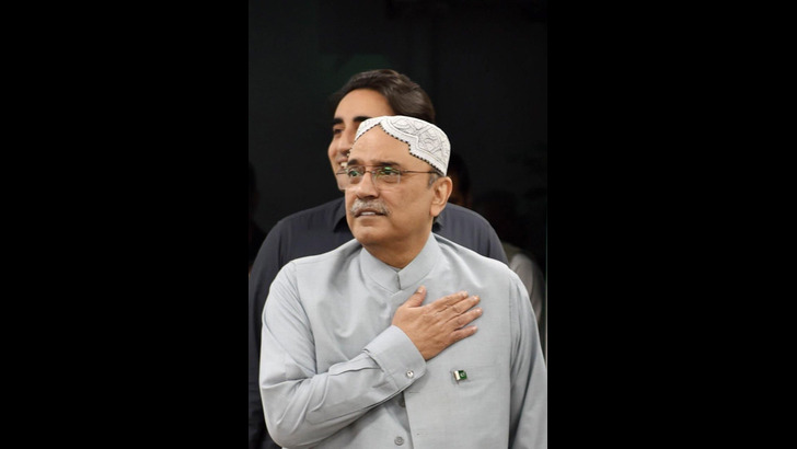 https://salarnews.in/public/uploads/images/newsimages/maannewsimage09032024_230058_ZARDARI (1).jpg